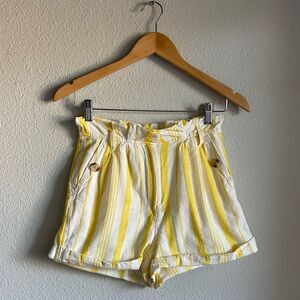 Topshop High Waist Stripes Paperbag Shorts in White/Yellow